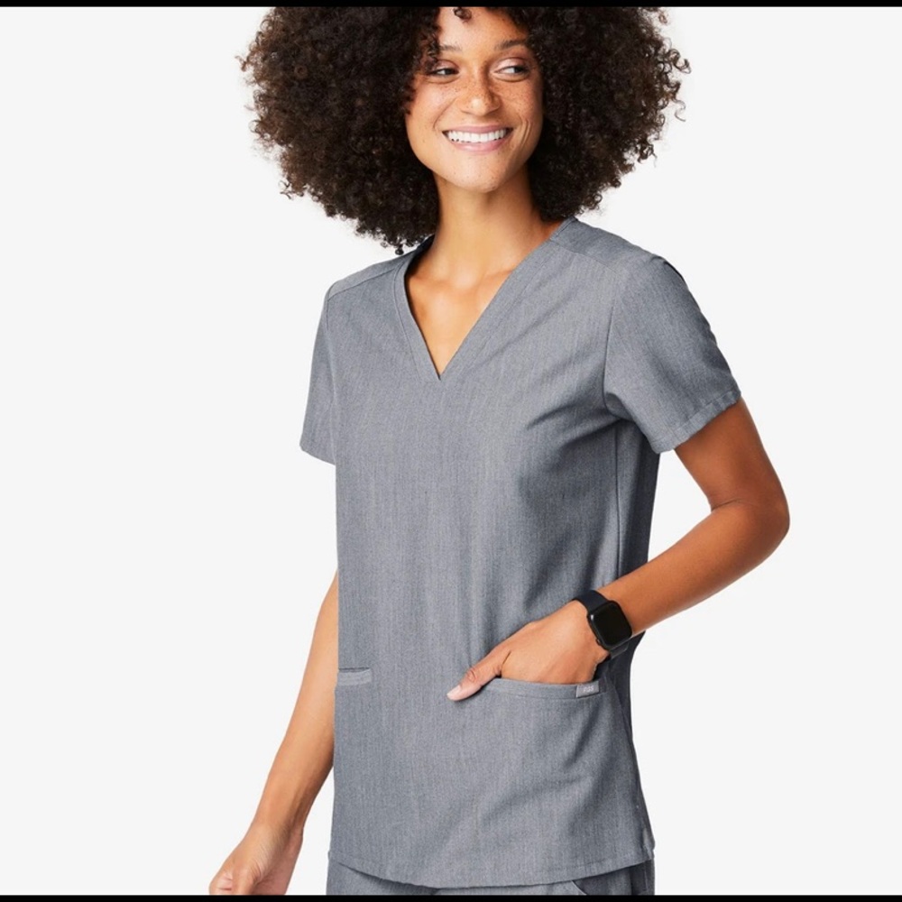 Figs 3 Pocket Top